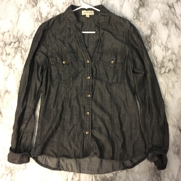 cloth & stone Tops - U.O. Cloth & Stone Button Down denim long sleeve